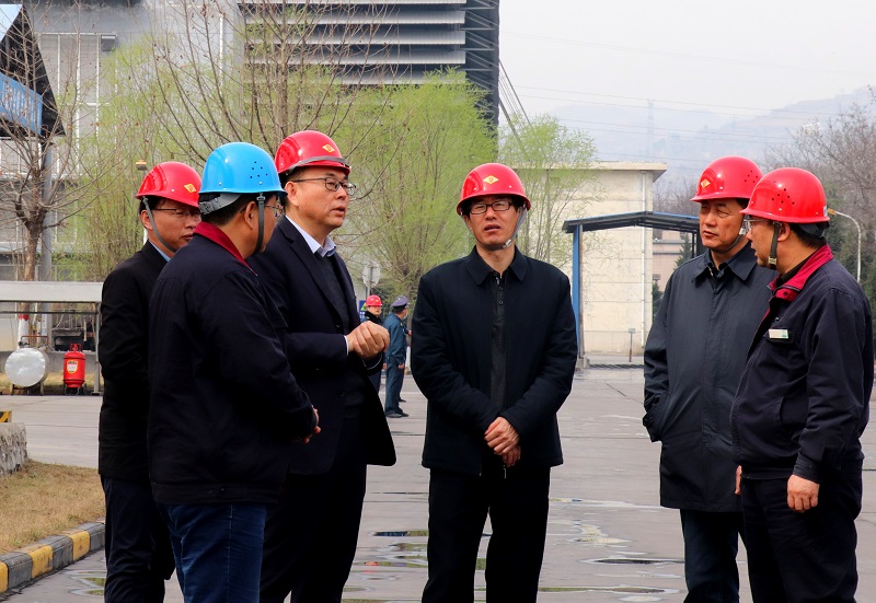 巴彥淖爾市烏拉特后旗旗委副書記、旗長趙峻嶺一行蒞臨公司考察交流
